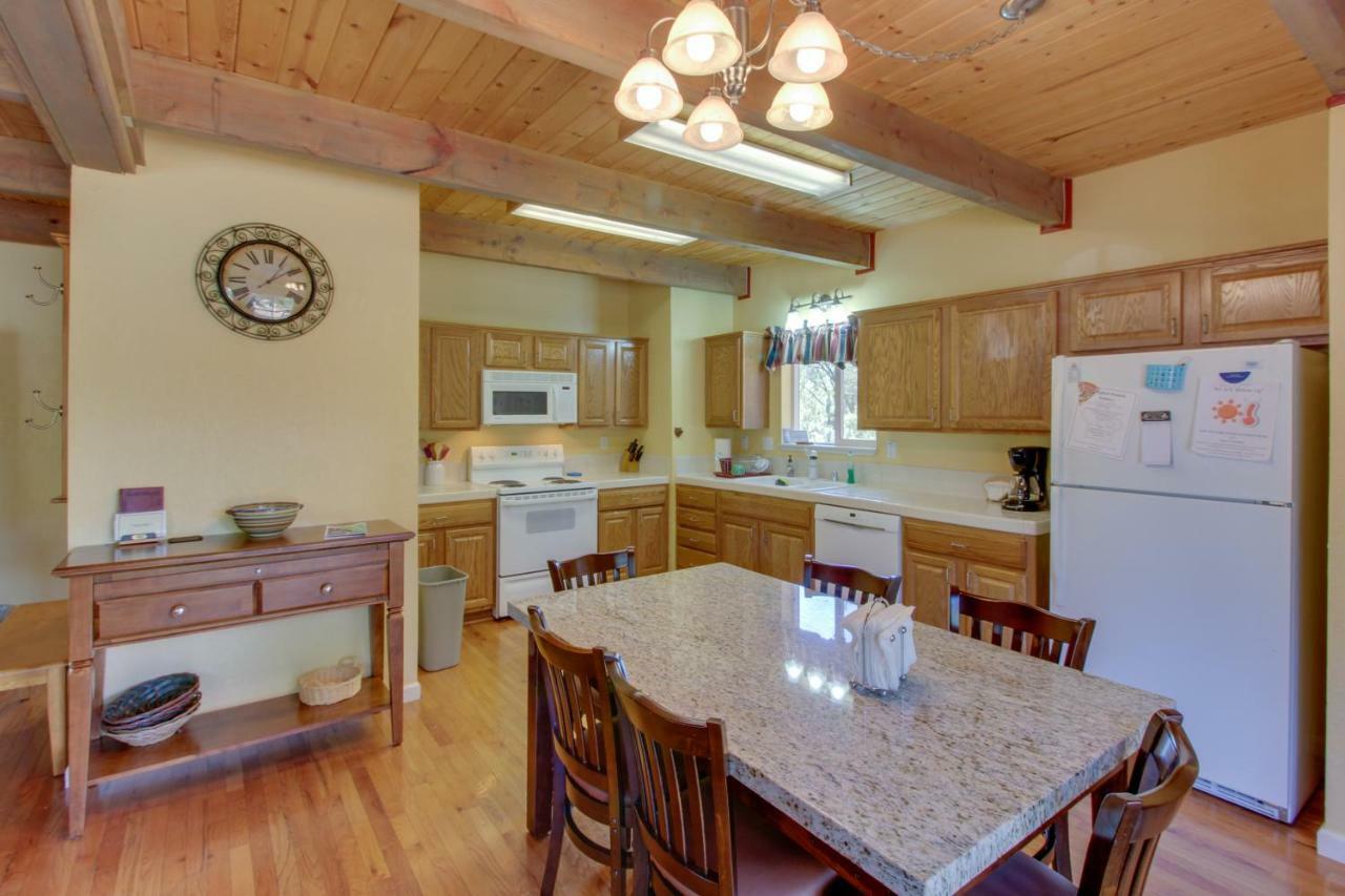 Mountainview Chalet Chalet
